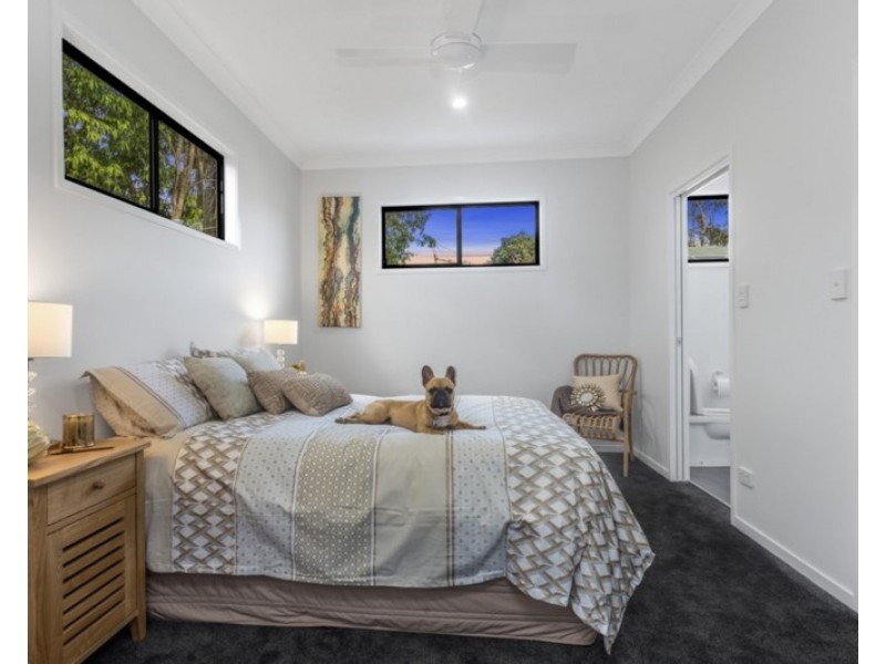 1/64 Shamrock Street, Gordon Park QLD 4031