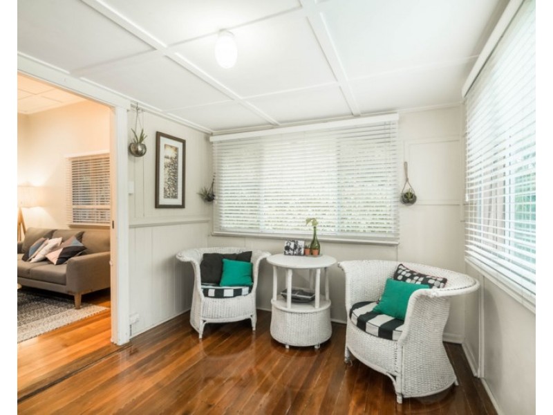 44 Bale Street, Albion QLD 4010