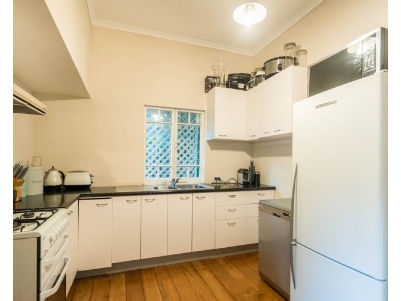 44 Bale Street, Albion QLD 4010