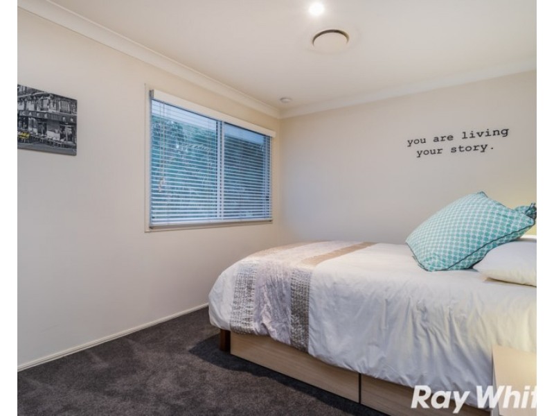 10 Minnelli Place, Mcdowall QLD 4053