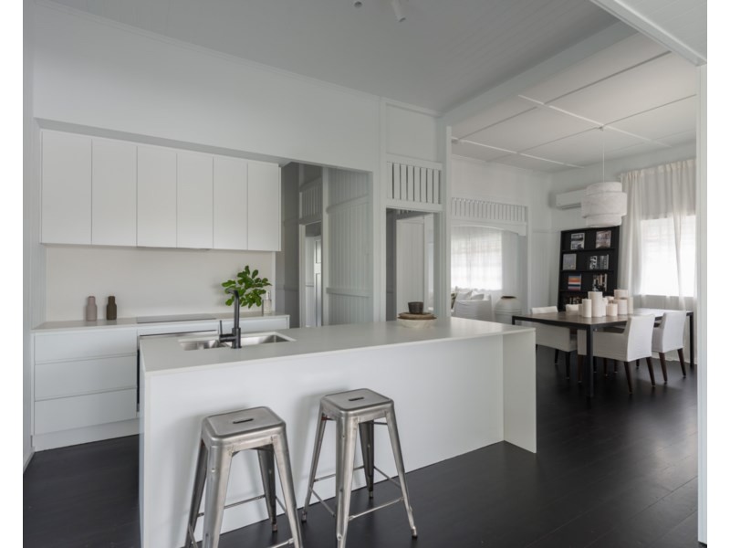 48 Seventh Avenue, Kedron QLD 4031