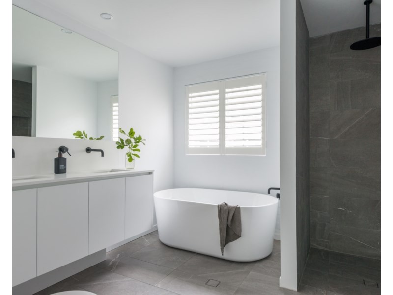 48 Seventh Avenue, Kedron QLD 4031