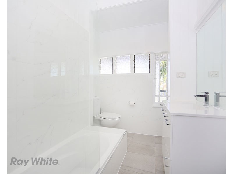 19 Deloraine Street, Wavell Heights QLD 4012