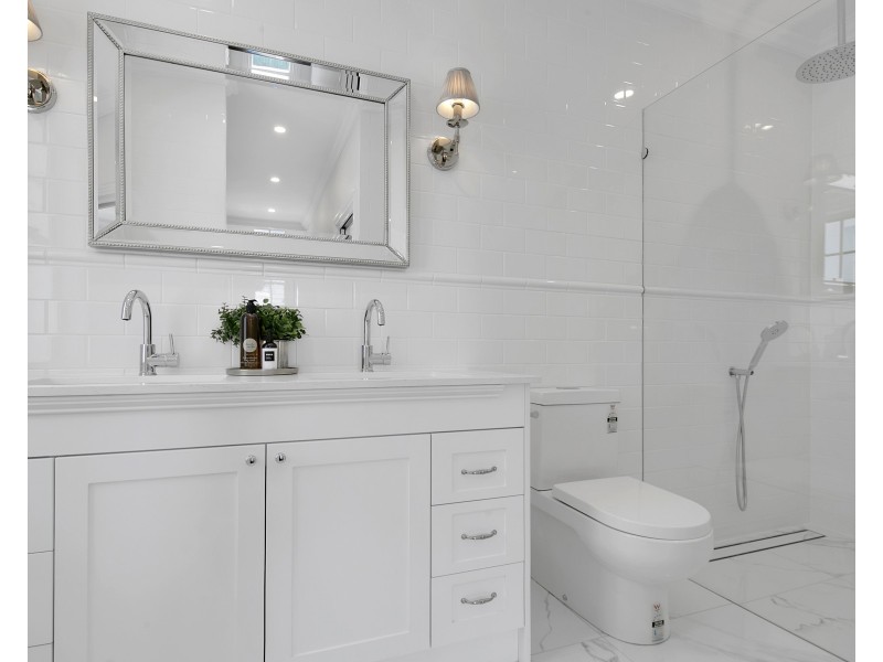 22 Widdop Street, Clayfield QLD 4011