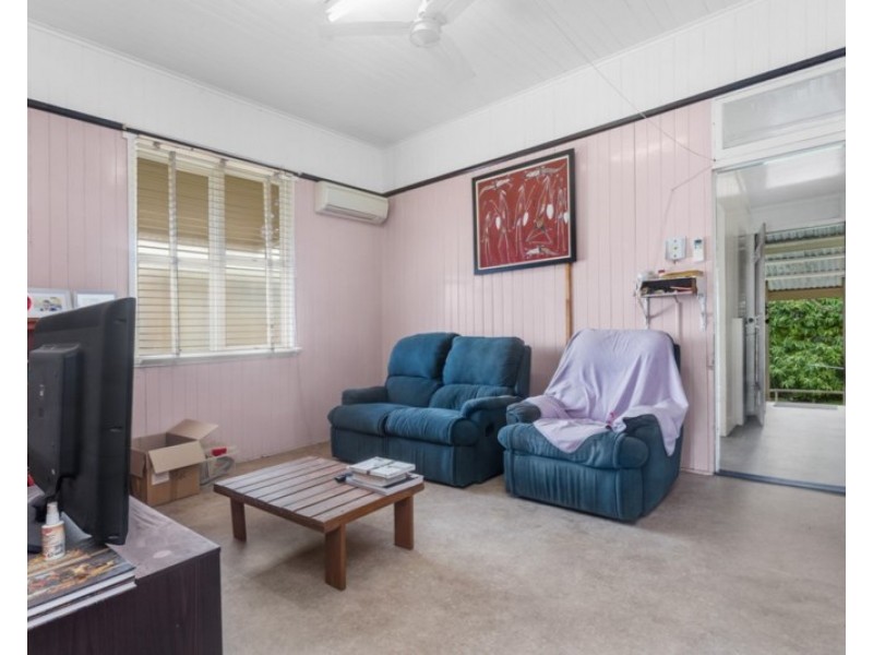 18 Lincoln Street, Wilston QLD 4051