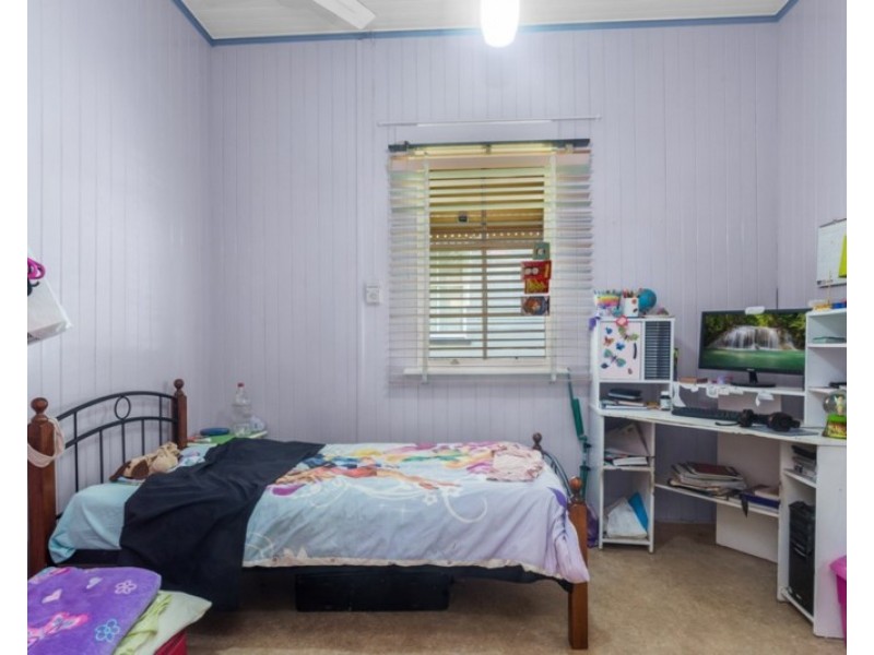 18 Lincoln Street, Wilston QLD 4051