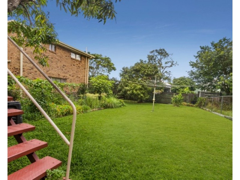 18 Lincoln Street, Wilston QLD 4051