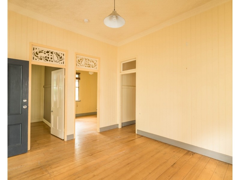 6 Rees Street, Kelvin Grove QLD 4059