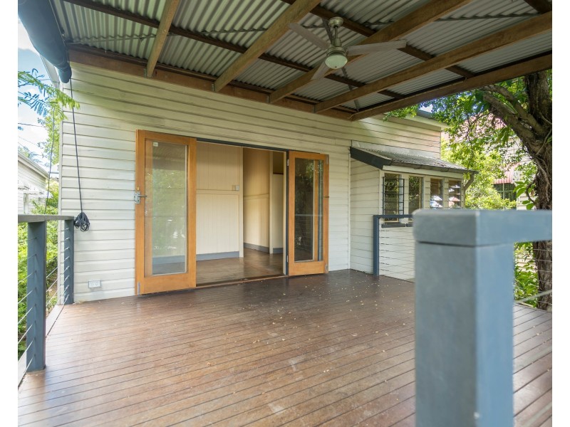6 Rees Street, Kelvin Grove QLD 4059