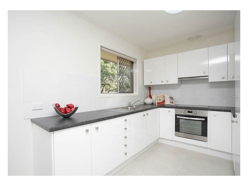 48 Gordon Road, Ferny Hills QLD 4055