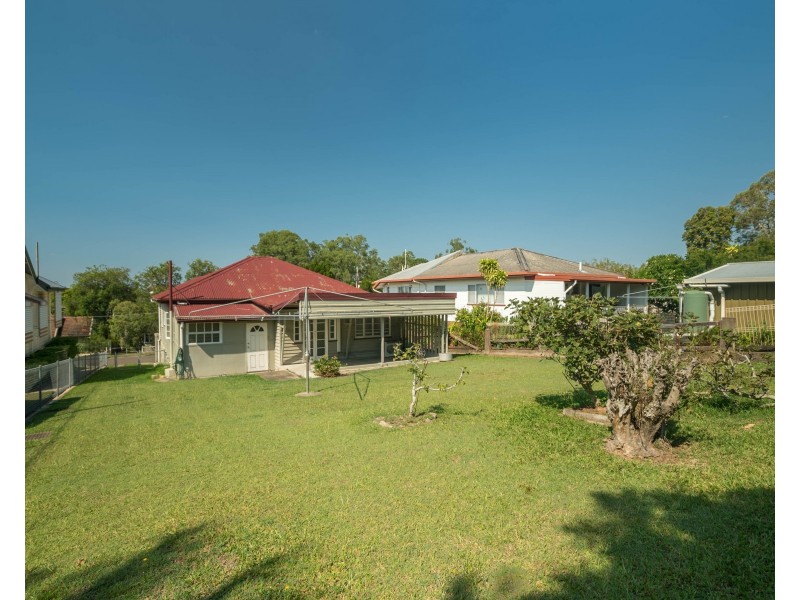 27 Tathra Street, Stafford QLD 4053