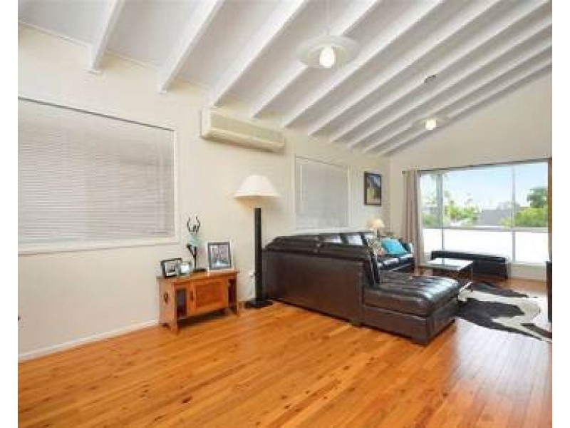 14 Duff Street, Wavell Heights QLD 4012