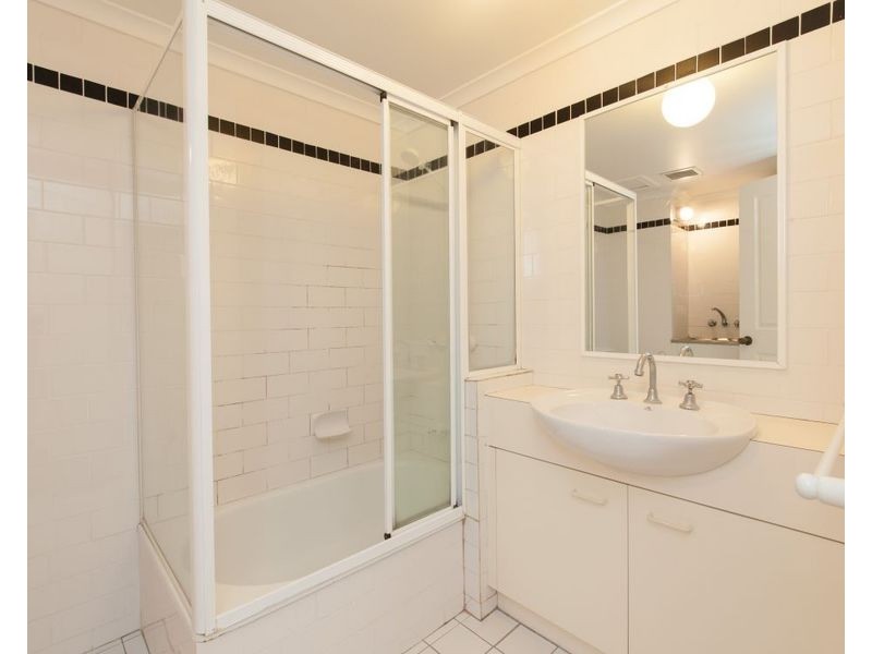 2/38 Herston Street, Kelvin Grove QLD 4059