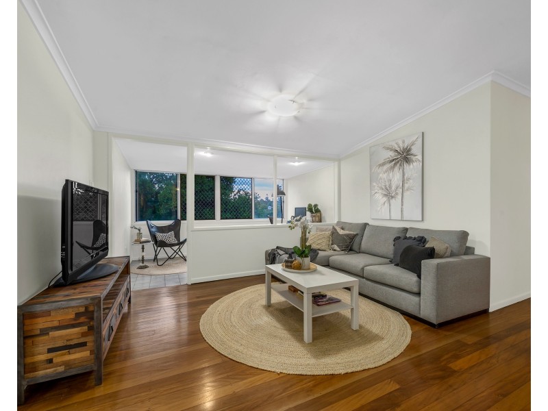 192 Kitchener Road, Kedron QLD 4031
