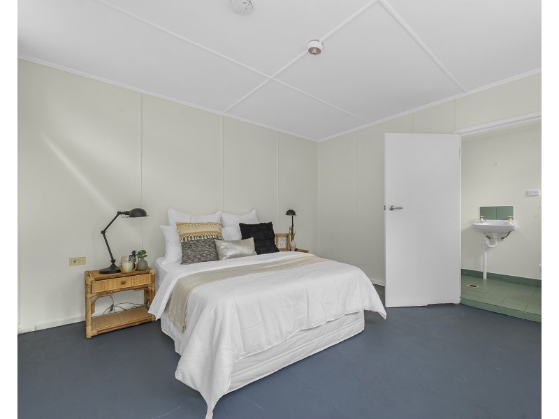 192 Kitchener Road, Kedron QLD 4031