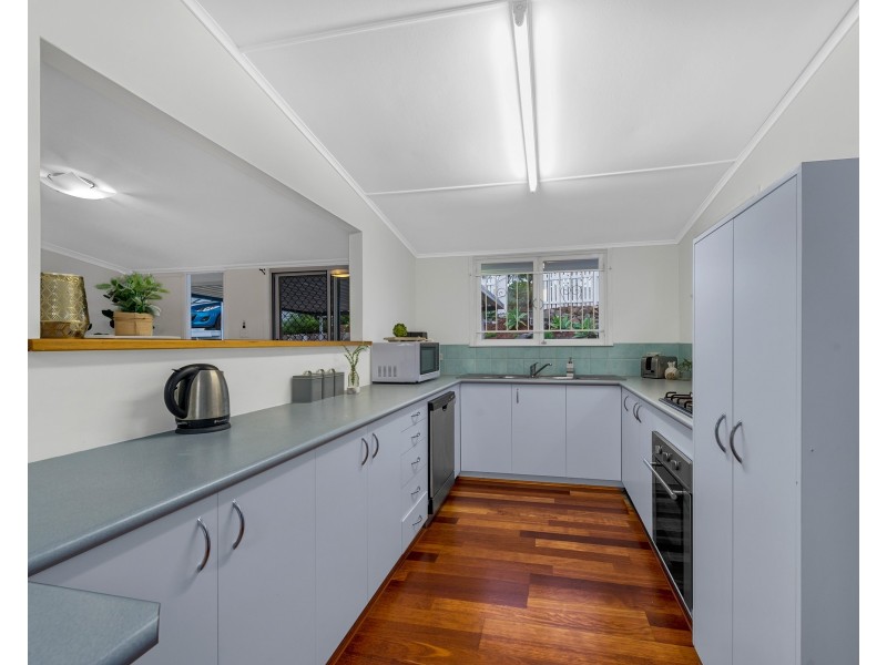 192 Kitchener Road, Kedron QLD 4031