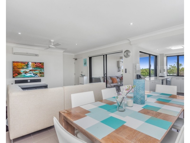 8/4 Garnet Street, Clayfield QLD 4011