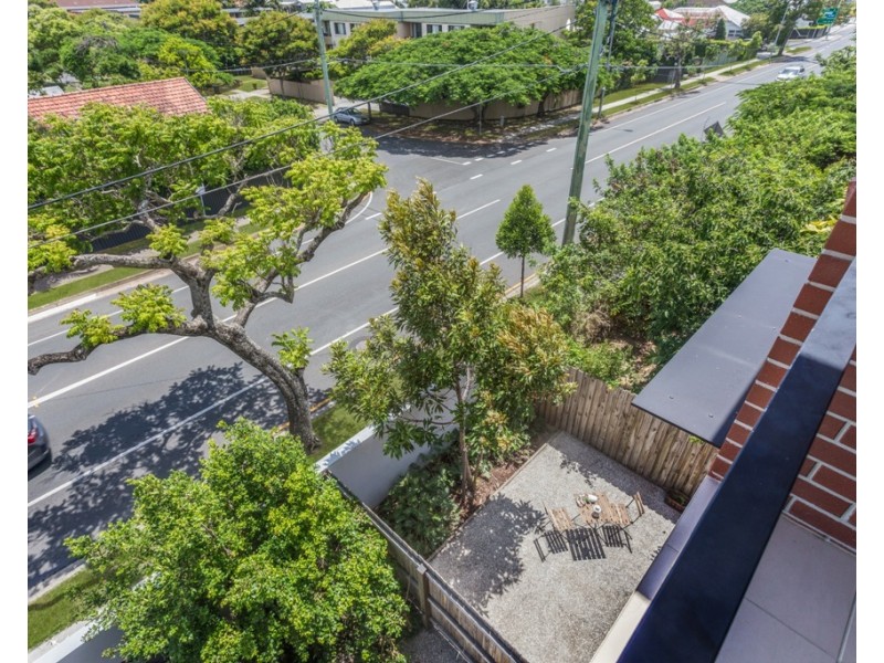 8/4 Garnet Street, Clayfield QLD 4011