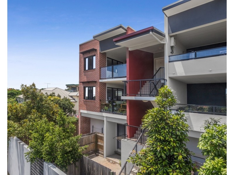 8/4 Garnet Street, Clayfield QLD 4011