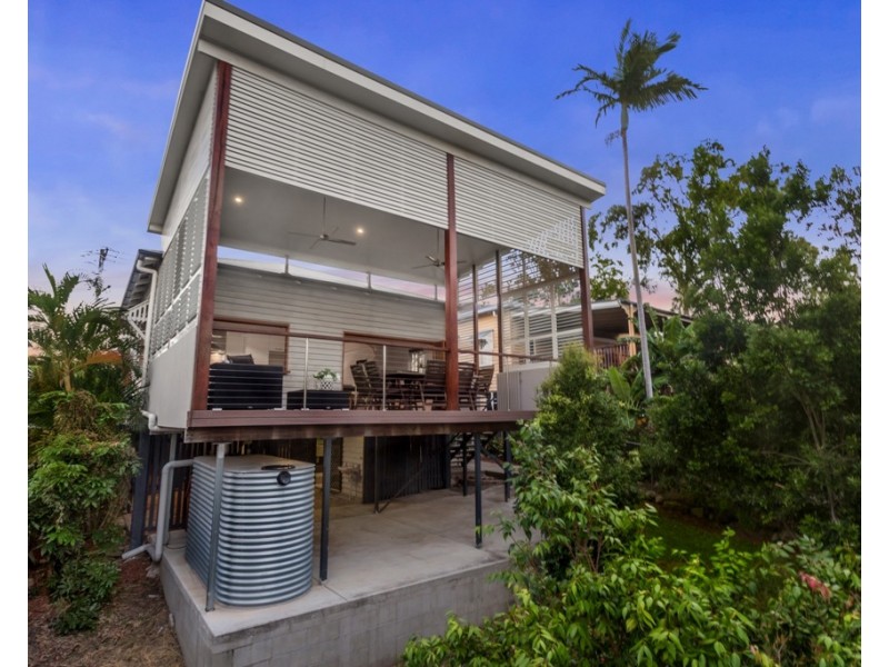 4 Nathan Avenue, Ashgrove QLD 4060