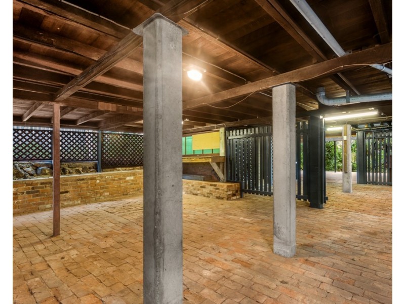 4 Nathan Avenue, Ashgrove QLD 4060