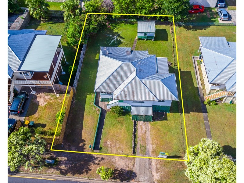 17 Allowrie Street, Stafford QLD 4053