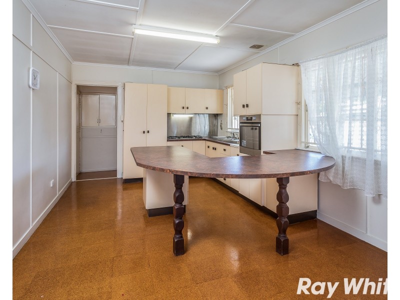 17 Allowrie Street, Stafford QLD 4053