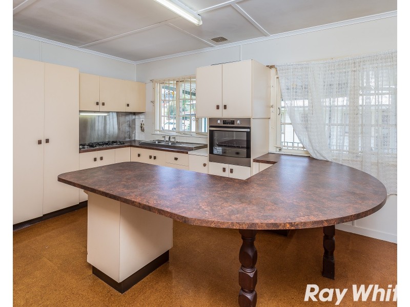 17 Allowrie Street, Stafford QLD 4053