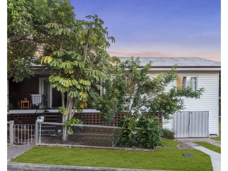 3 Glen Kedron Lane, Kedron QLD 4031