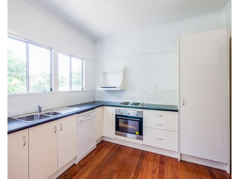 3 Glen Kedron Lane, Kedron QLD 4031