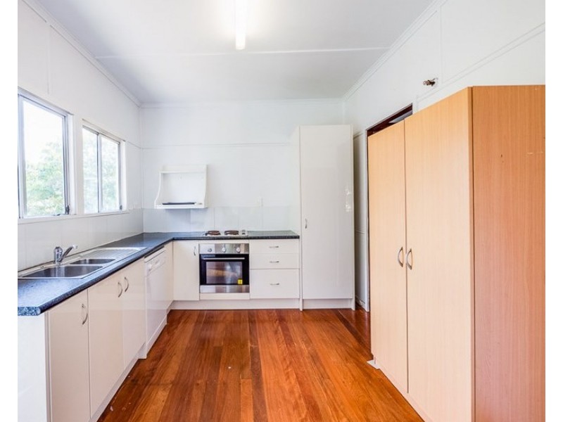 3 Glen Kedron Lane, Kedron QLD 4031