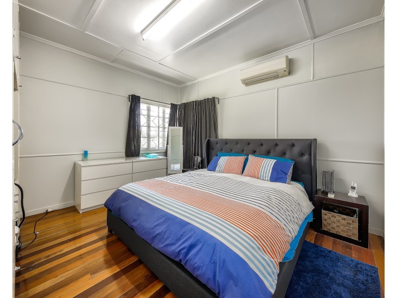 63 Evans Street, Kedron QLD 4031