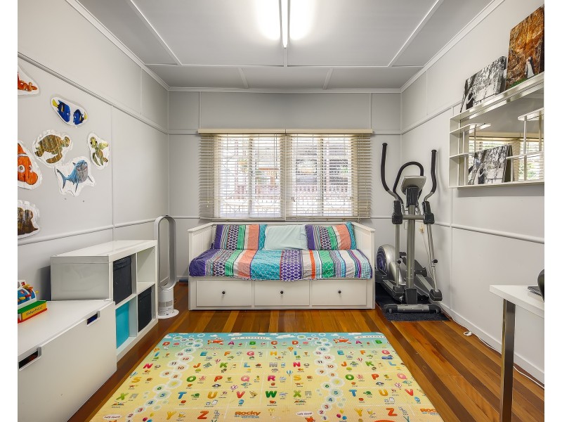 63 Evans Street, Kedron QLD 4031