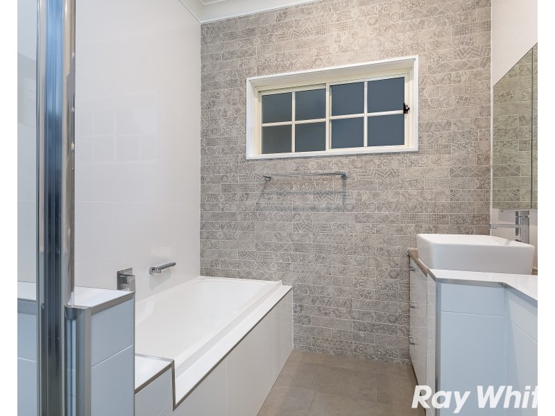 10 Breen Drive, Bunya QLD 4055