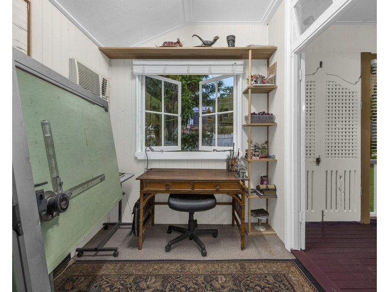 64 The Drive, Bardon QLD 4065