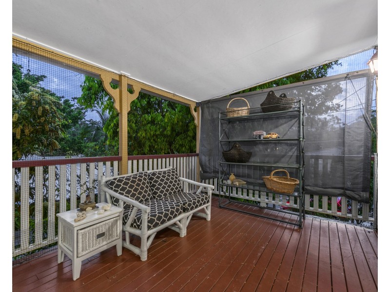 64 The Drive, Bardon QLD 4065