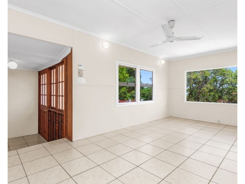 232 Edinburgh Castle Road, Wavell Heights QLD 4012