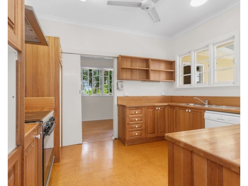 232 Edinburgh Castle Road, Wavell Heights QLD 4012