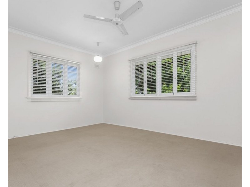 232 Edinburgh Castle Road, Wavell Heights QLD 4012