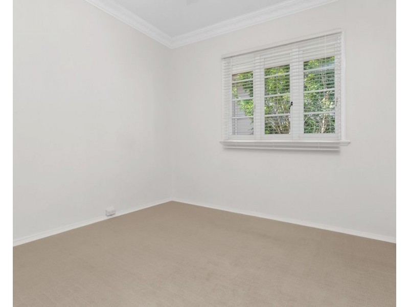 232 Edinburgh Castle Road, Wavell Heights QLD 4012