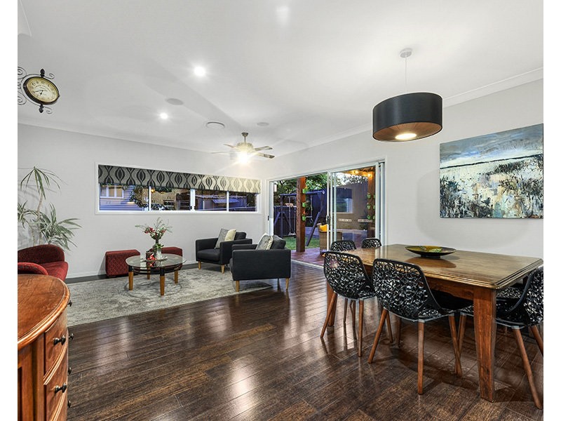 92 Eighth Avenue, Grange QLD 4051