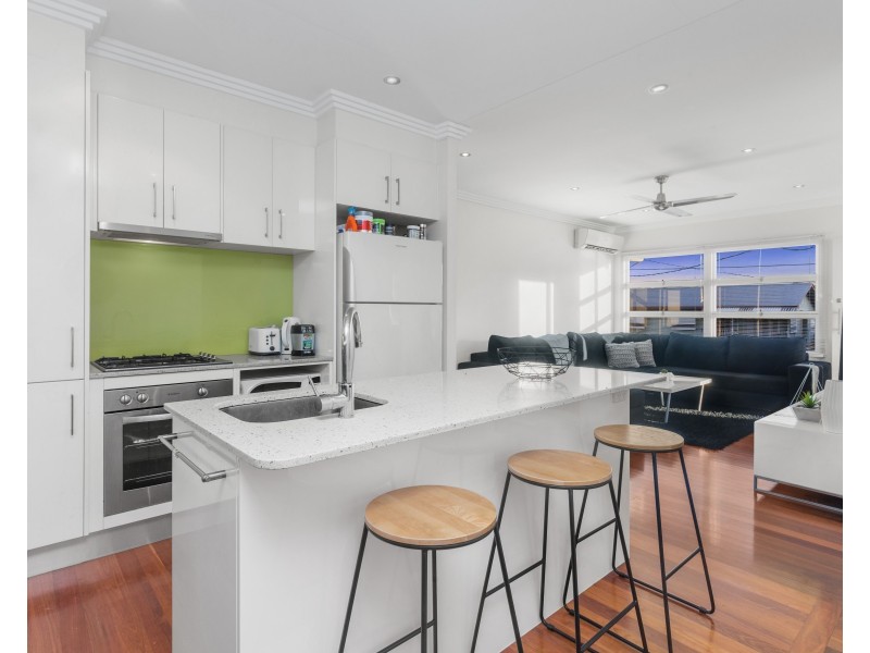 19 Basnett Street, Chermside West QLD 4032