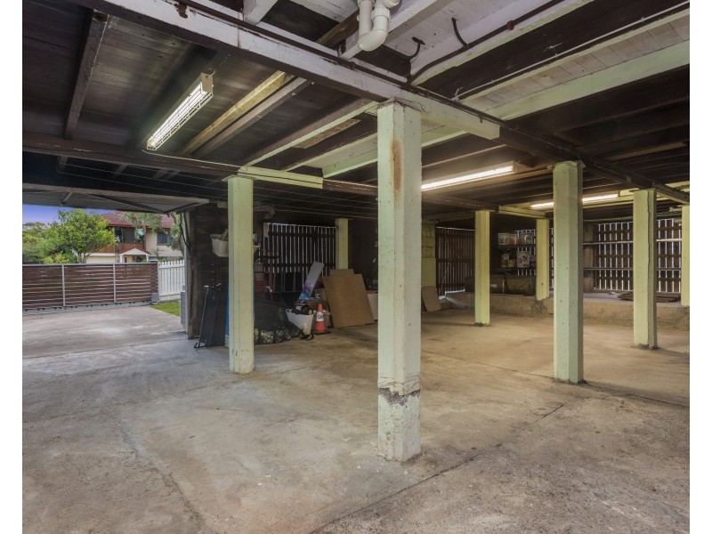 19 Basnett Street, Chermside West QLD 4032