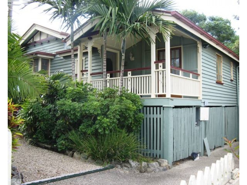 34 Oliver Street, Kedron QLD 4031