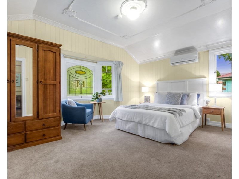 42 Dorrington Drive, Ashgrove QLD 4060