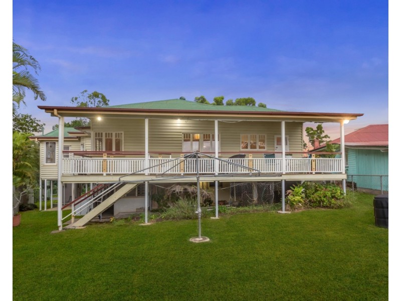 42 Dorrington Drive, Ashgrove QLD 4060