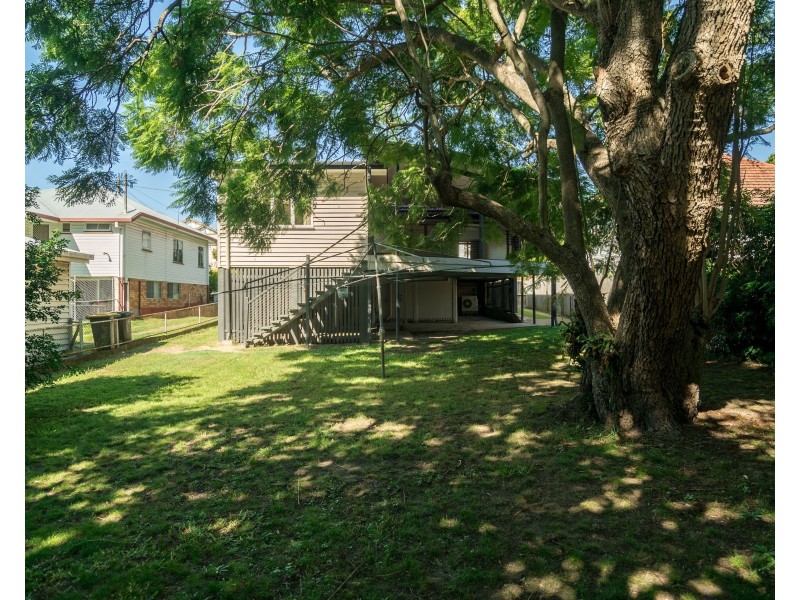 10 Hinkler Street, Kedron QLD 4031