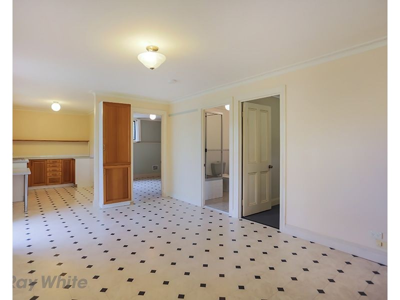 32 Dover Street, Wilston QLD 4051