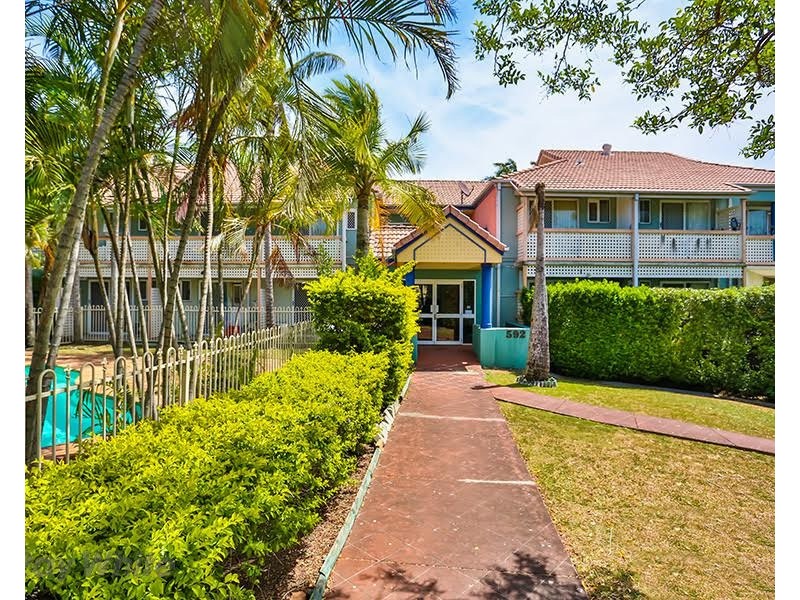 2/592 Sandgate Road, Clayfield QLD 4011