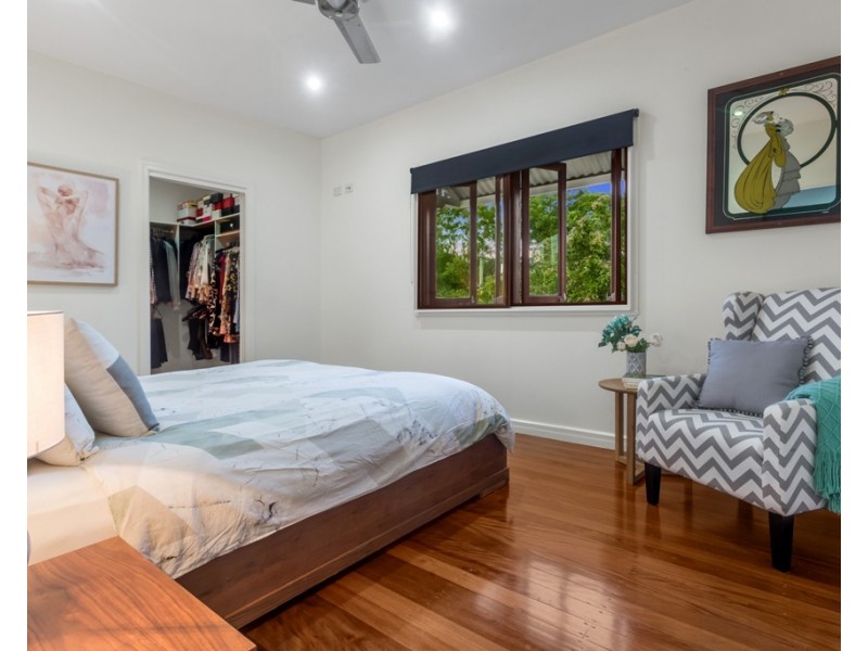 60 Wilgarning Street, Stafford Heights QLD 4053